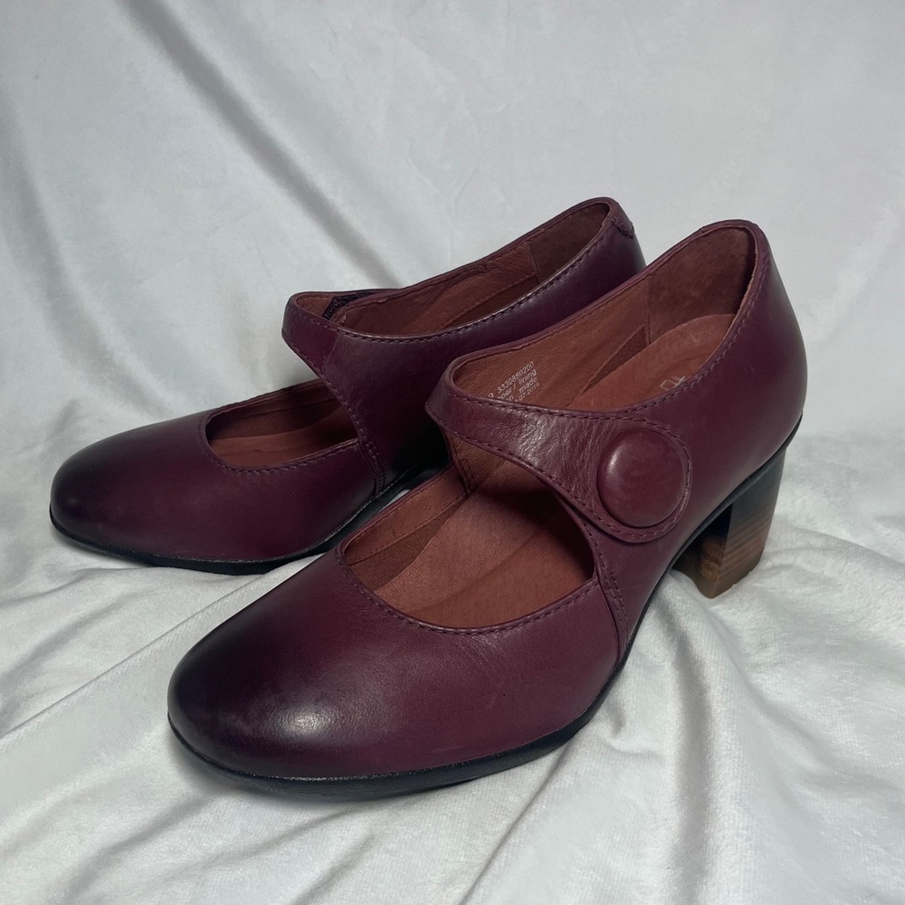 Dansko Page Waterproof Heels Women US 8.5 EU 39 Wine Mary Jane Dark Academia